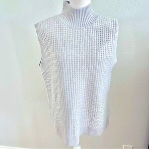 Club Monaco Gray Sleeveless Turtleneck Sweater